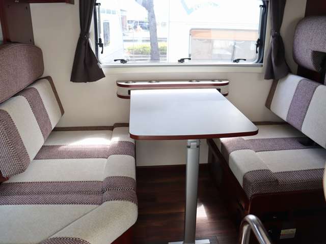 トヨタ カムロード ナッツＲＶ R2年 (東海) 99