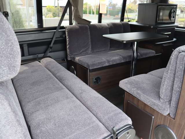 トヨタ ハイエースバン ケイワークス H25年 (東海) 99