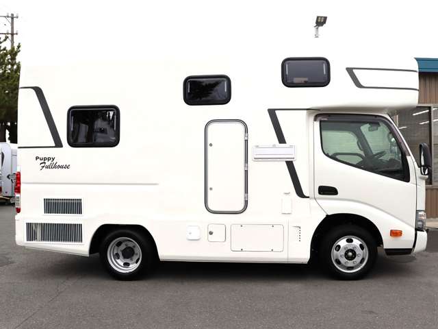トヨタ カムロード キャンパー厚木 R5年 (東海) 99