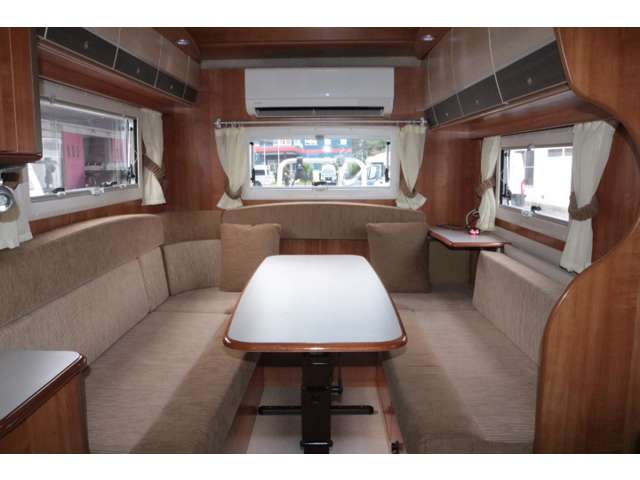 トヨタ カムロード バンテック R2年 (中国) 99