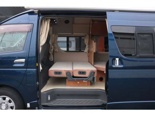 トヨタ ハイエースバン ロータスＲＶ H19年 (中国) 99