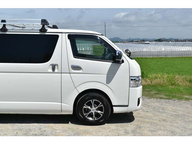 トヨタ ハイエースバン ２．０ スーパーＧＬ ロング R5年 (近畿) 99
