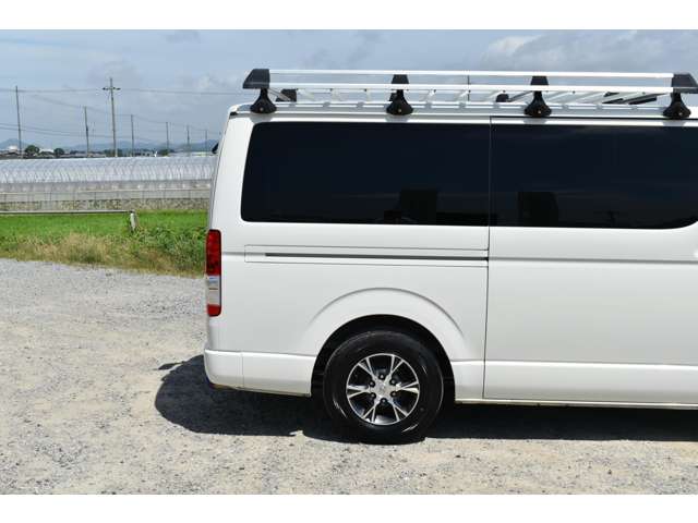 トヨタ ハイエースバン ２．０ スーパーＧＬ ロング R5年 (近畿) 99