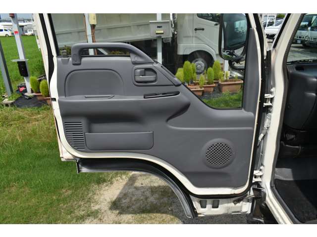 マツダ タイタン ２トン深ダンプ H17年 (近畿) 99