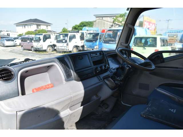 三菱フソウ キャンター ３．０ 強化ダンプ 全低床 ディーゼルターボ H24年 (近畿) 99
