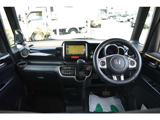 ホンダ Ｎ　ＢＯＸ ６６０ カスタムＧ ターボパッケージ ４ＷＤ H24年 (近畿) 99