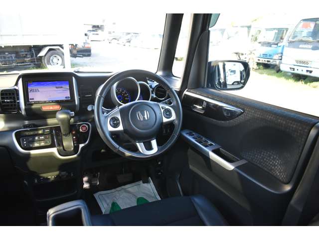 ホンダ Ｎ　ＢＯＸ ６６０ Ｇ ターボＳＳパッケージ H29年 (近畿) 99