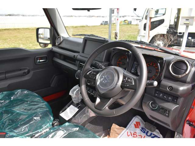 スズキ ジムニー　ノマド １．５ ＦＣ ４ＷＤ R8年 (近畿) 99