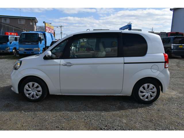 トヨタ ポルテ １．５ Ｆ H27年 (近畿) 99