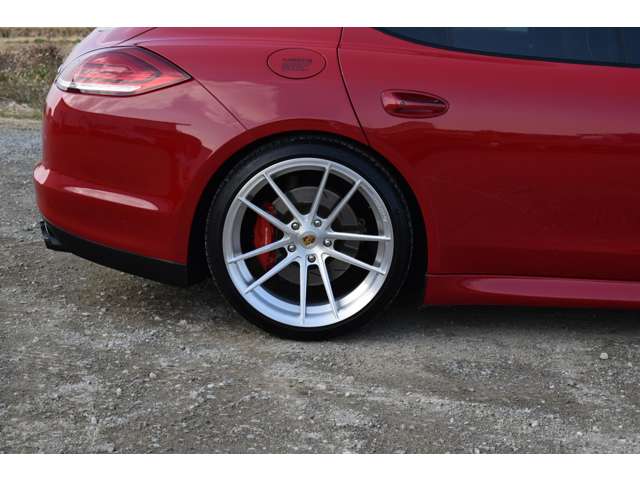 ポルシェ パナメーラ ＧＴＳ ＰＤＫ ４ＷＤ H25年 (近畿) 99