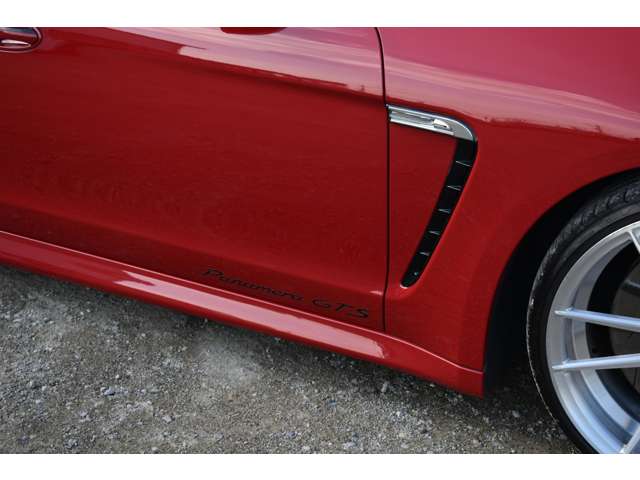 ポルシェ パナメーラ ＧＴＳ ＰＤＫ ４ＷＤ H25年 (近畿) 99