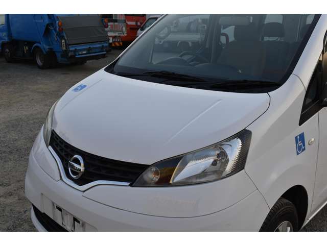 日産 ＮＶ２００バネットバン １．６ チェアキャブ 車イス１名仕様 専用サードシート無 H28年 (近畿) 99
