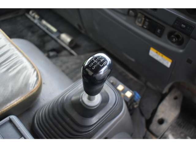いすゞ フォワード ４トン深ダンプ H20年 (近畿) 99