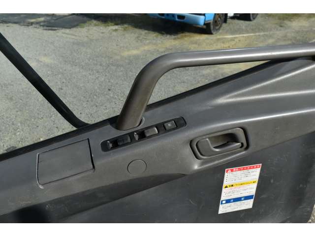 三菱フソウ ファイター ４トンユニック H18年 (近畿) 99