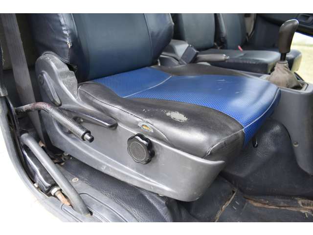 三菱フソウ ファイター ４トン深ダンプ H18年 (近畿) 99