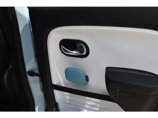 ルノー トゥインゴ インテンス H30年 (近畿) 99