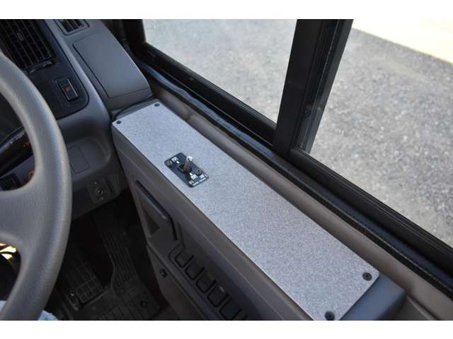 日野自動車 リエッセ マイクロバス H17年 (近畿) 99