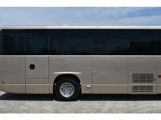 日野自動車 メルファ 観光仕様 H13年 (近畿) 99