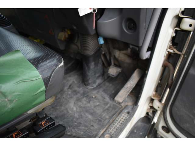 いすゞ フォワード ４トン深ダンプ H24年 (近畿) 99