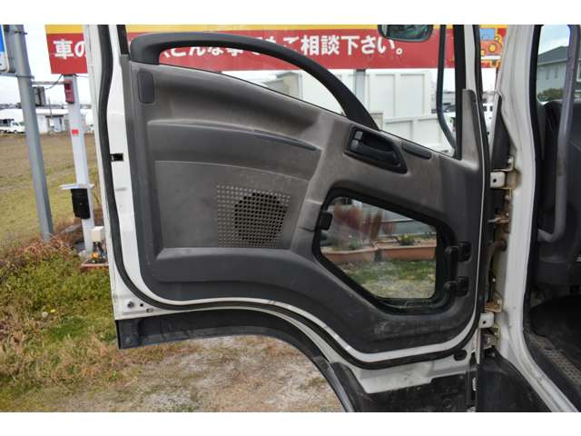 いすゞ フォワード ４トン深ダンプ H24年 (近畿) 99