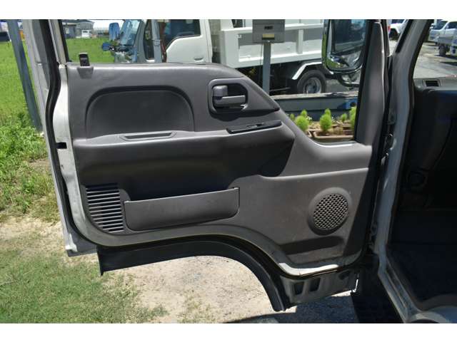 いすゞ エルフ ２トン深ダンプ H17年 (近畿) 99