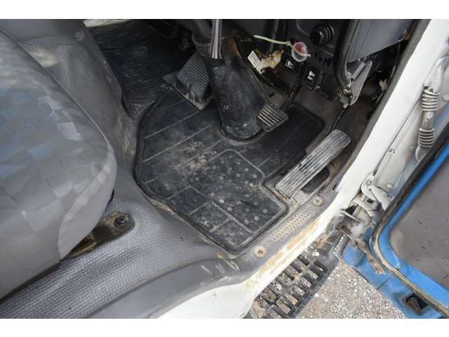 いすゞ エルフ ４．８ ダンプ 高床 ディーゼル H17年 (近畿) 99