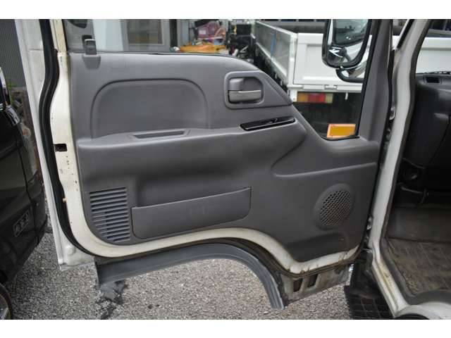 いすゞ エルフ ２トンダンプ H18年 (近畿) 99
