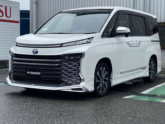 トヨタ ヴォクシー １．８ ハイブリッド Ｓ－Ｚ R4年 (近畿) 99