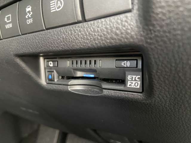 トヨタ ハリアー ２．０ Ｚ レザーパッケージ R2年 (近畿) 99