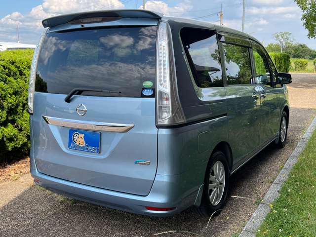 日産 セレナ ２．０ ２０Ｇ Ｓ－ＨＹＢＲＩＤ H25年 (近畿) 99