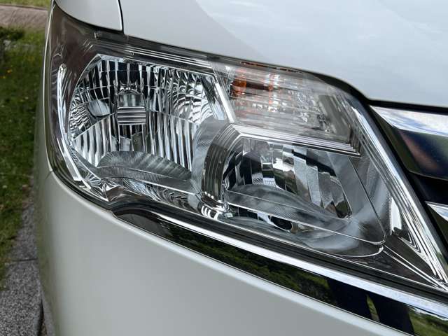 日産 セレナ ２．０ ハイウェイスター Ｖセレクション H23年 (近畿) 99