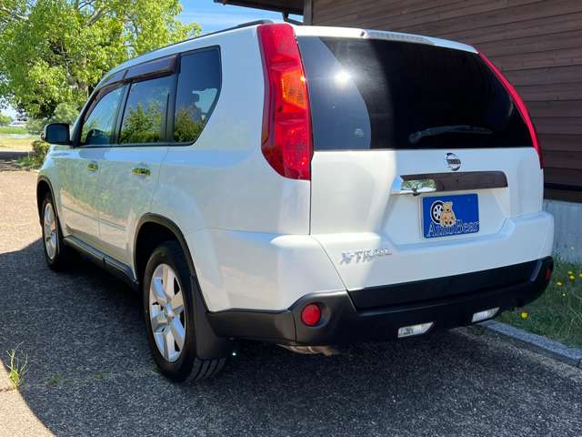 日産 エクストレイル ２．０ ２０ＸＴＴ ４ＷＤ H22年 (近畿) 99