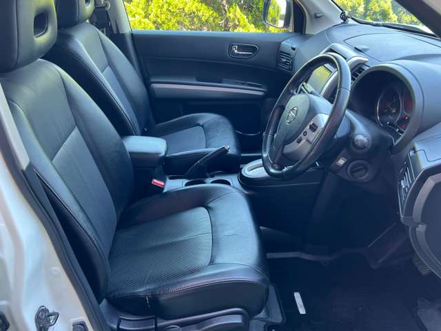 日産 エクストレイル ２．０ ２０ＸＴＴ ４ＷＤ H22年 (近畿) 99