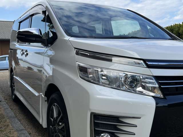 トヨタ ヴォクシー ２．０ ＺＳ 煌 H27年 (近畿) 99