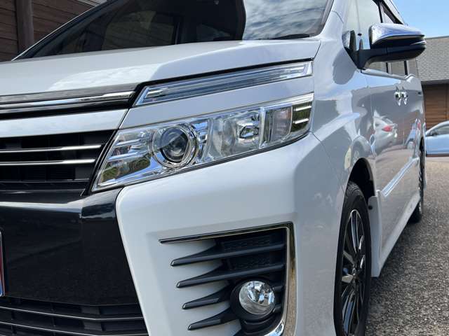 トヨタ ヴォクシー ２．０ ＺＳ 煌 H27年 (近畿) 99