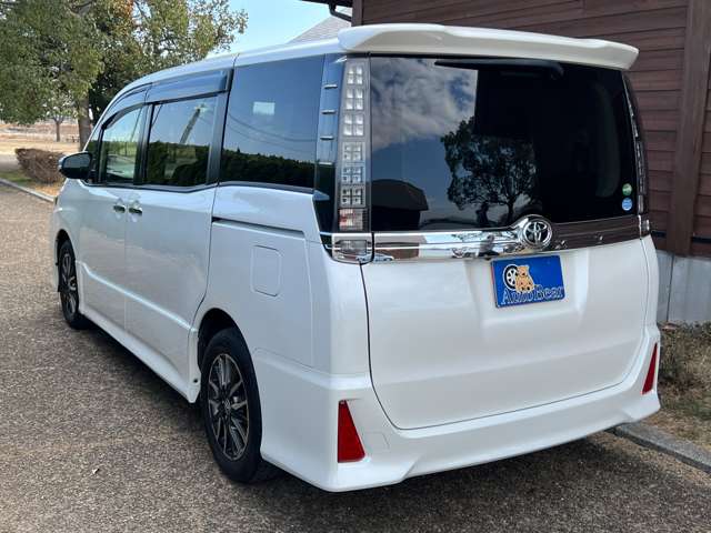 トヨタ ヴォクシー ２．０ ＺＳ 煌 H27年 (近畿) 99