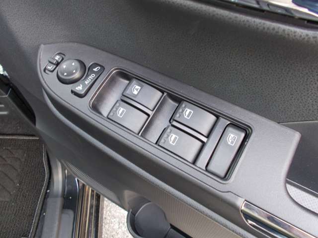 ダイハツ タント ６６０ カスタム ＲＳ R7年 (近畿) 99