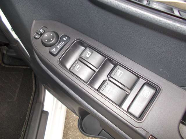 ダイハツ タント ６６０ カスタム ＲＳ R7年 (近畿) 99