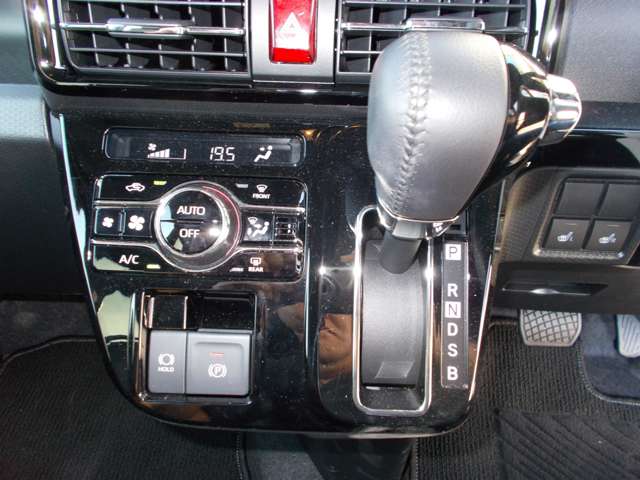 ダイハツ タント ６６０ カスタム ＲＳ R7年 (近畿) 99