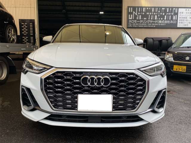 アウディ Ｑ３　スポーツバック ３５　ＴＦＳＩ　Ｓライン R3年 (近畿) 99