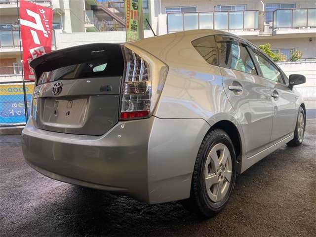 トヨタ プリウス １．８ Ｓ ウェルキャブ 助手席リフトアップシート車 Ａタイプ H21年 (近畿) 99