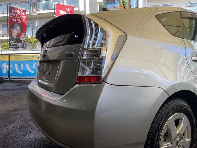 トヨタ プリウス １．８ Ｓ ウェルキャブ 助手席リフトアップシート車 Ａタイプ H21年 (近畿) 99