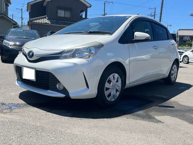 トヨタ ヴィッツ １．３ Ｆ スマートスタイル H27年 (近畿) 99