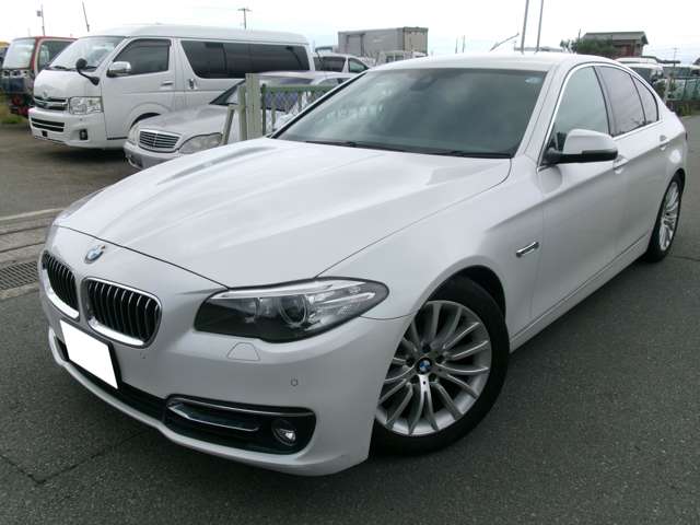 ＢＭＷ ５シリーズ ５２３Ｄ Ｍスポーツ ディーゼルターボ H27年 (近畿) 99