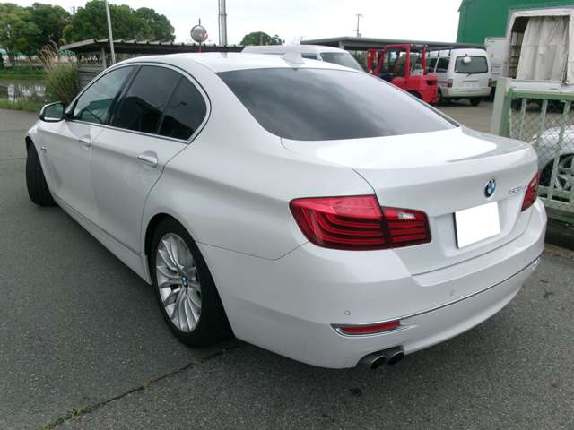 ＢＭＷ ５シリーズ ５２３Ｄ Ｍスポーツ ディーゼルターボ H27年 (近畿) 99