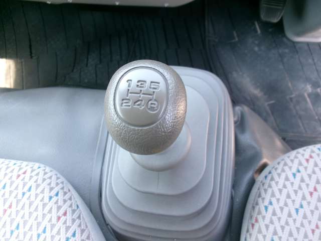 トヨタ ダイナ ＴＲＹ２３０ H17年 (近畿) 99