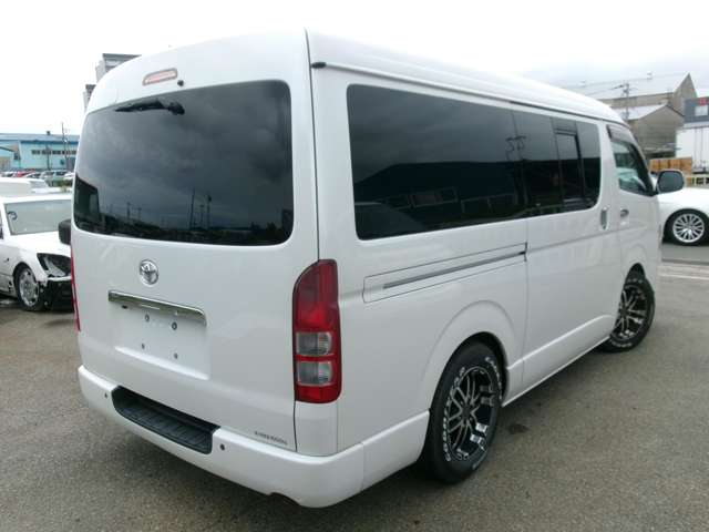 トヨタ ハイエースバン ２．７ スーパーＧＬ ワイド ロング ミドルルーフ H22年 (近畿) 99