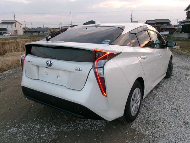 トヨタ プリウス １．８ Ｓ H30年 (近畿) 99