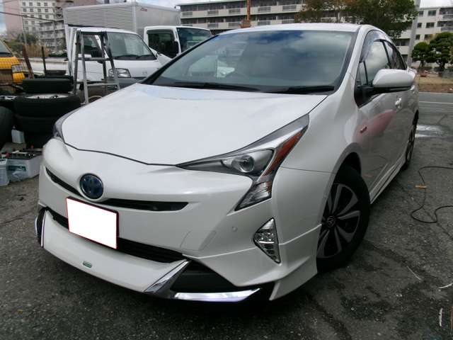 トヨタ プリウス １．８ Ｓ セーフティ プラス H30年 (近畿) 99