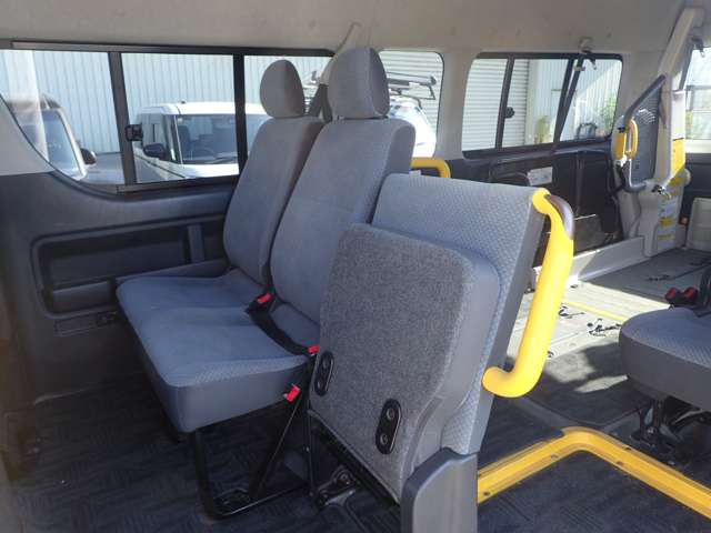 トヨタ レジアスエースバン 車イス移動車 H22年 (近畿) 99